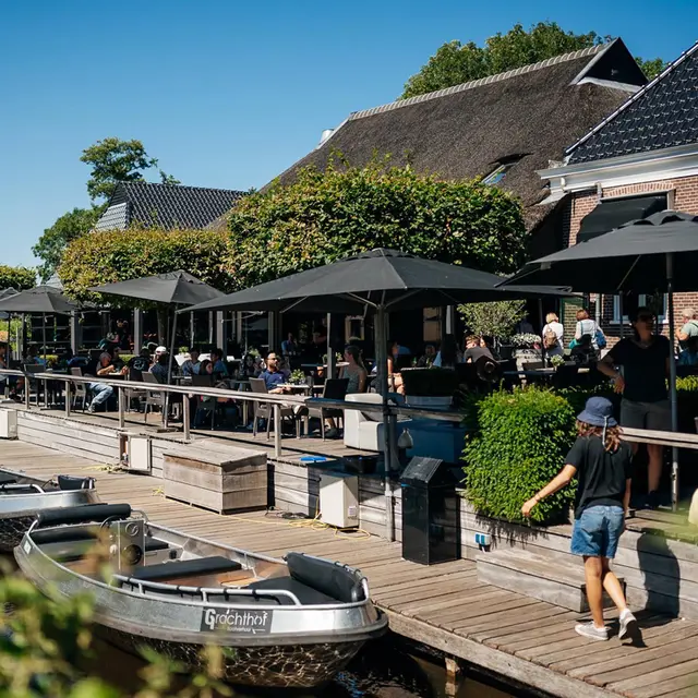 Varen & Barbecueën in Giethoorn