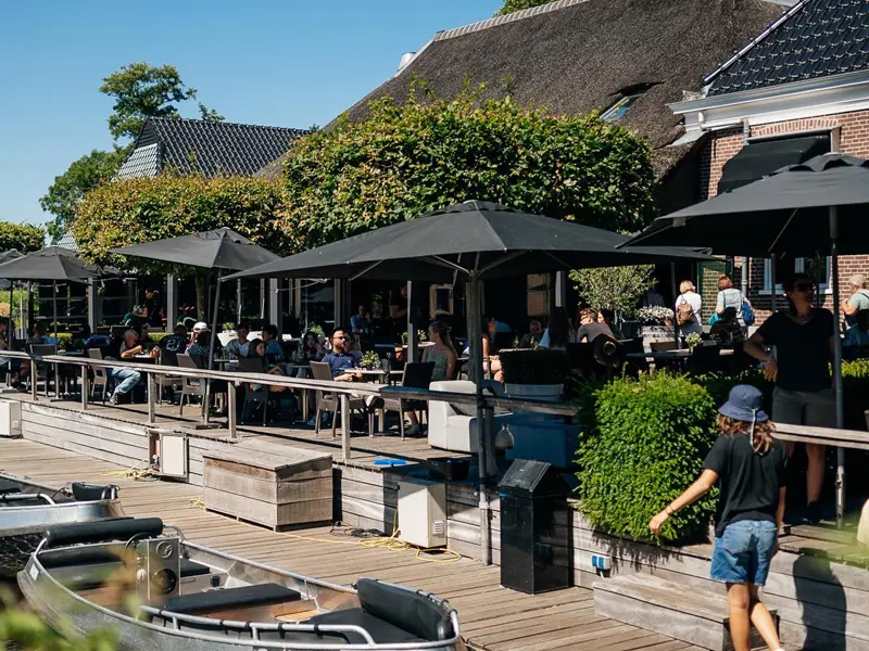 Varen & Barbecueën in Giethoorn